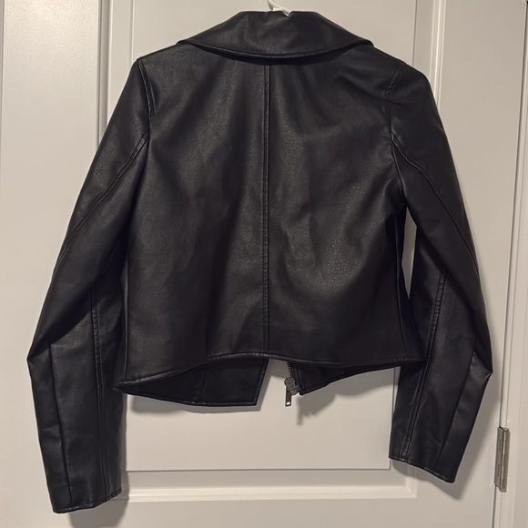 Abercrombie and Fitch Black Vegan Leather Jacket - Picture 6 of 6